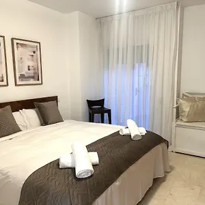 En Guadalmina Primera Linea De Campo De Golf Cartujanos Apartamento